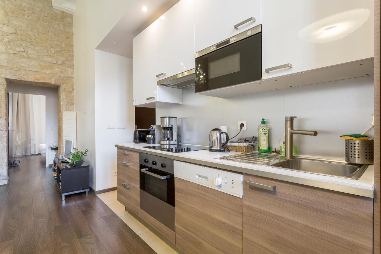 Le Jacquard Garage Lyon Centre Pour 2 A 8 Pers Appartement Buitenkant foto